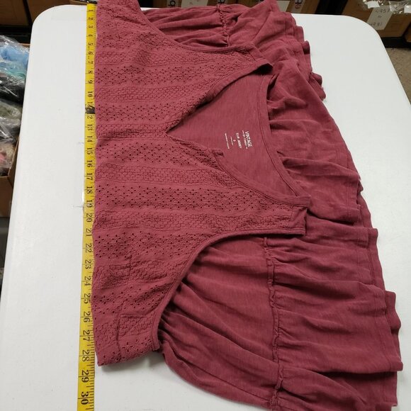 Torrid Womens Sleeveless Eyelet Babydoll Top Size 6X Red Boho Stretch Island - Picture 6 of 9